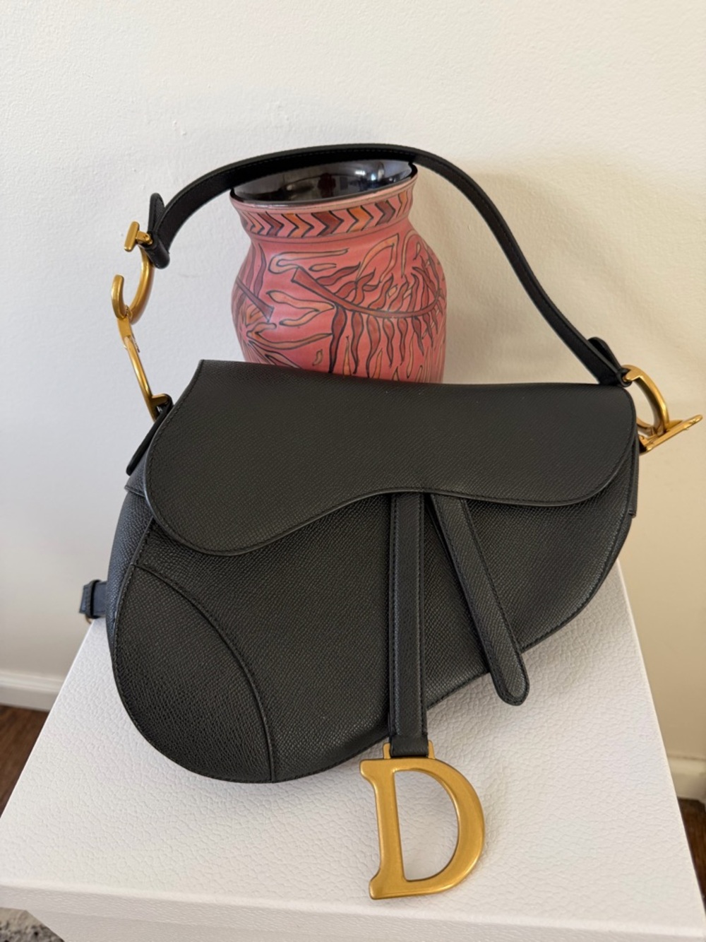 CHRISTIAN DIOR SADDLE GRAINED CALFSKIN BAG - Picture 2 of 16